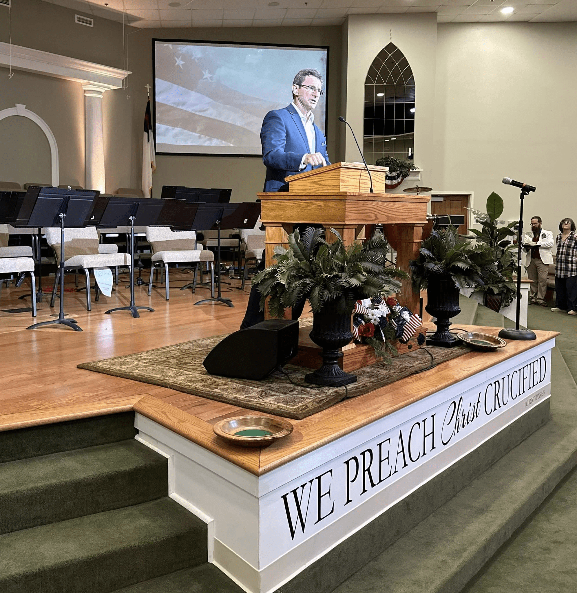 Pastor Tim Huckaby preaching at Burnsview Baptist Church